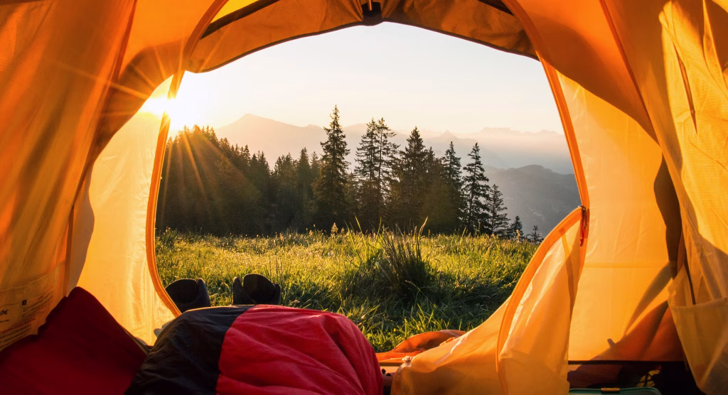 Spot Camping Terbaik